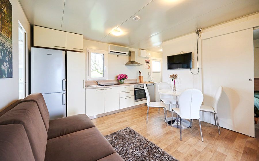 Kuhinja v mobilni hiški