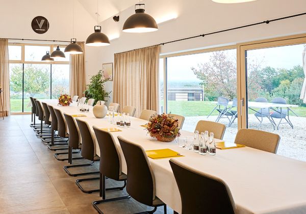 Vinea Panonika z večnamenskim prostorom za poslovne dogodke