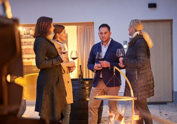 Vinea Panonika nudi prostor za zasebna srečanja, team building, poroke